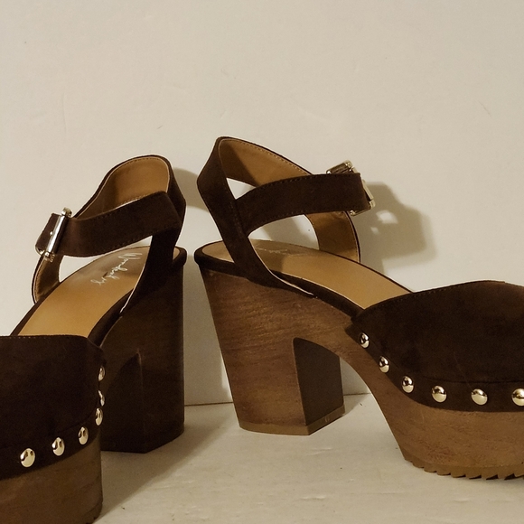 Wonderly Jolene Platforms, 8.5 Chocolate - Picture 3 of 7